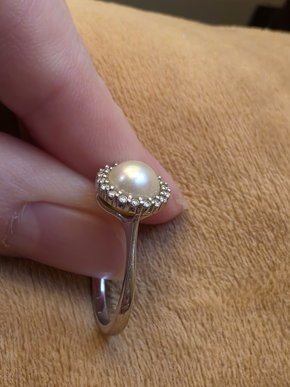 Pearl Factory 14k White Gold Diamond Ring - Picture 7 of 8